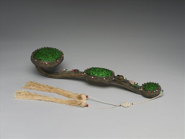 鍍金纍絲孔雀石如意