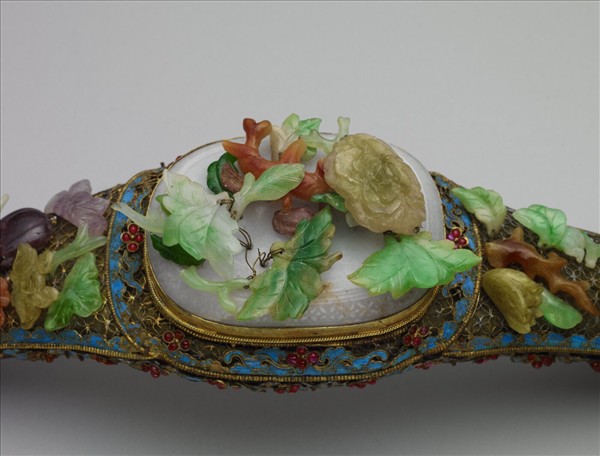 嵌寶石銀鑲金木胎如意