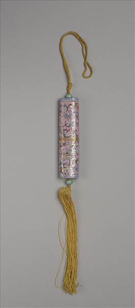 粉彩粉紅地纏枝花卉紋牙籤筒