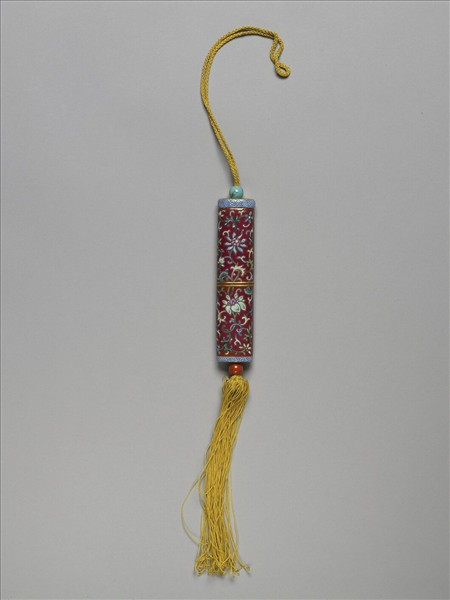 粉彩紅地番蓮紋牙籤筒