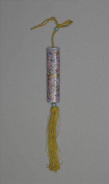 粉彩粉紅地纏枝花卉紋牙籤筒