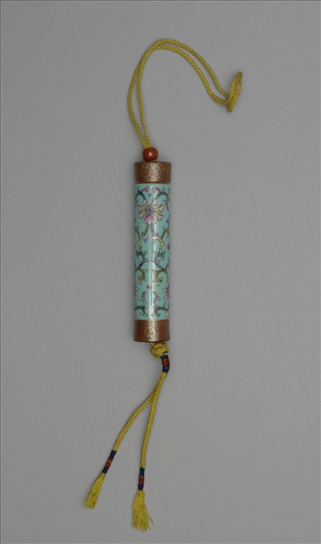 粉彩藍地番蓮紋牙籤筒