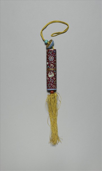 粉彩紅地番蓮紋牙籤筒