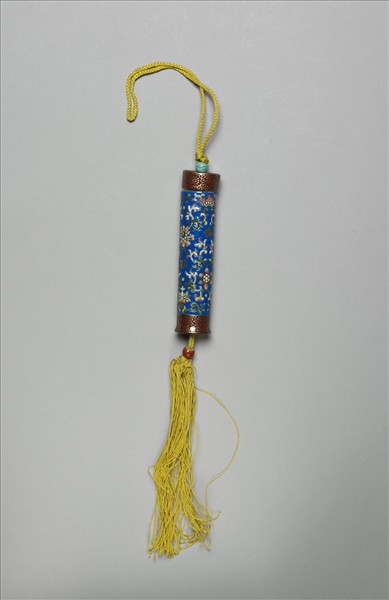 粉彩藍地番蓮紋牙籤筒