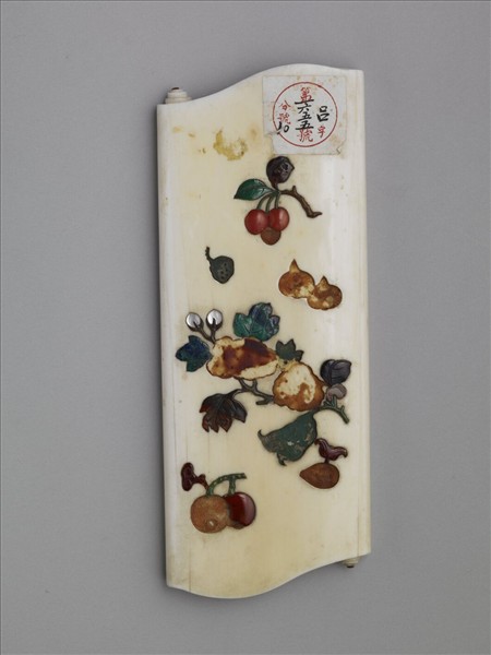 象牙雕旭昇圖畫卷式臂擱