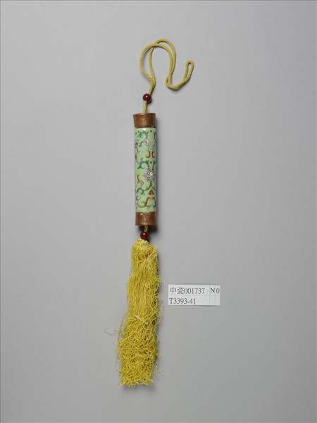 粉彩草綠地纏枝花卉紋牙籤筒