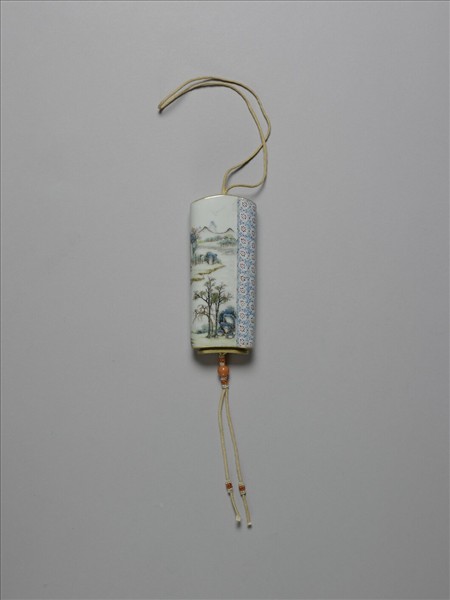 琺瑯彩山水人物牙籤筒