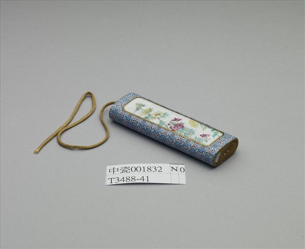 琺瑯彩詩意花卉紋牙籤筒