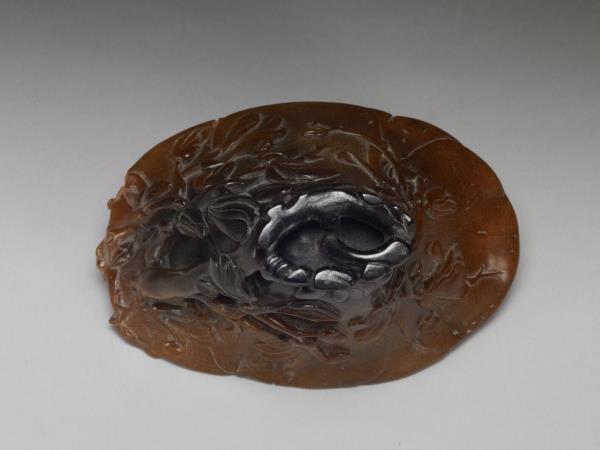 犀角雕玉蘭花式杯