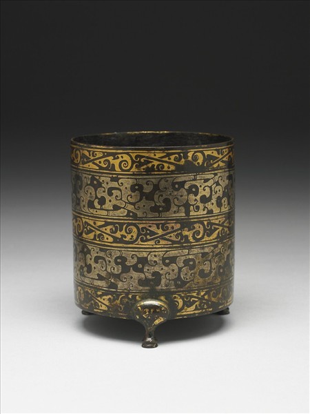 錯金雲紋樽