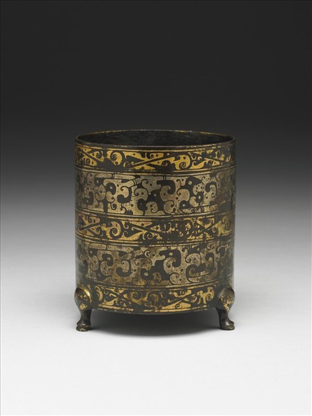 錯金雲紋樽
