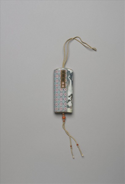 琺瑯彩山水人物牙籤筒