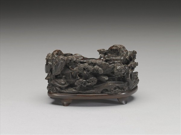 紫檀山水樓閣紋木座