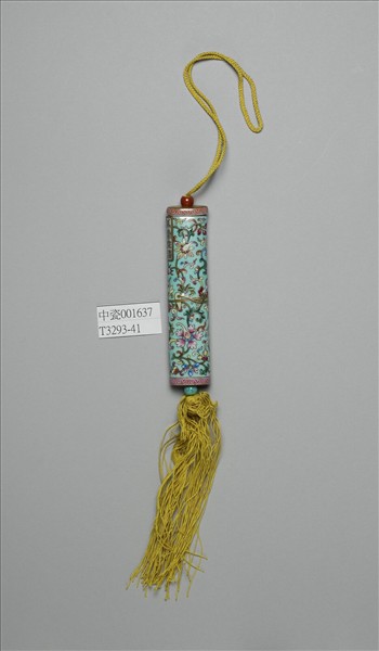 粉彩湖綠地纏枝花卉紋牙籤筒