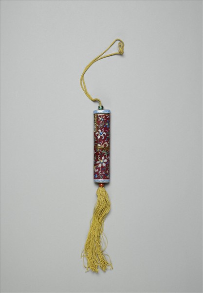 粉彩紅地纏枝花卉紋牙籤筒