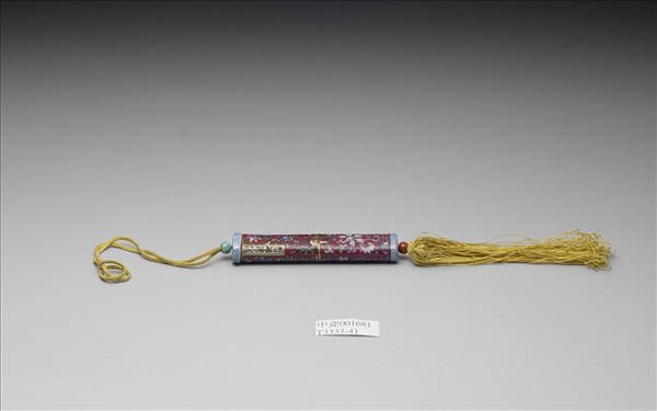 粉彩紅地纏枝花卉紋牙籤筒