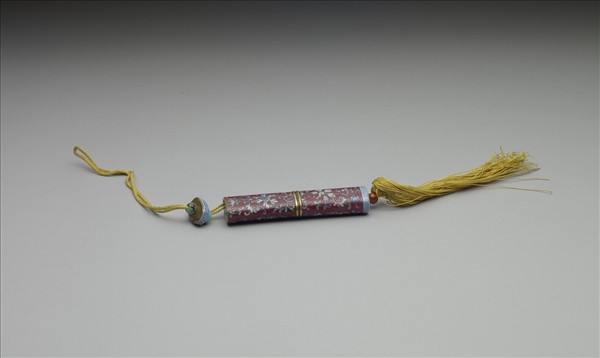 粉彩紅地纏枝花卉紋牙籤筒