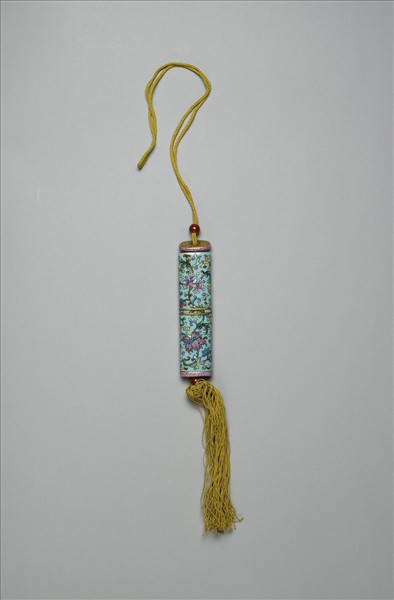 粉彩湖綠地纏枝花卉紋牙籤筒