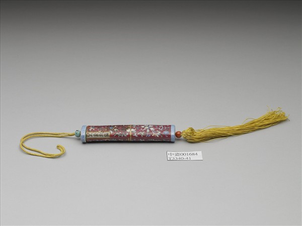 粉彩紅地纏枝花卉紋牙籤筒