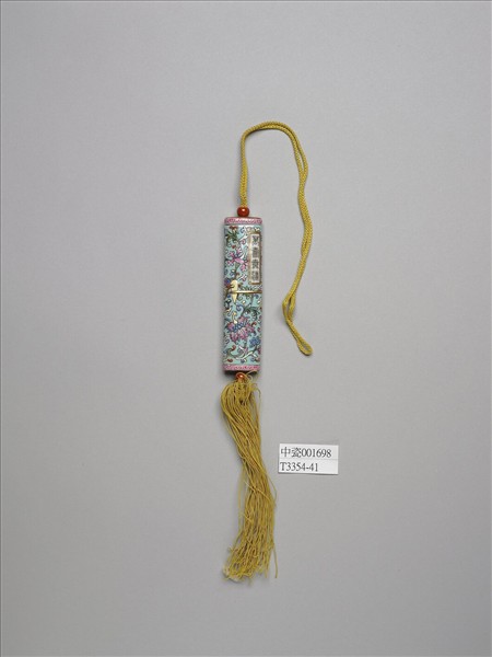 粉彩湖綠地纏枝花卉紋牙籤筒