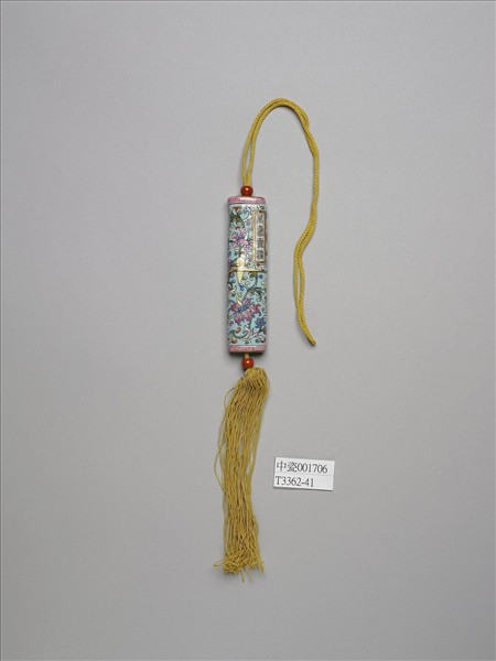 粉彩湖綠地纏枝花卉紋牙籤筒