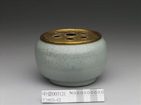 青瓷缽（附金屬膽）