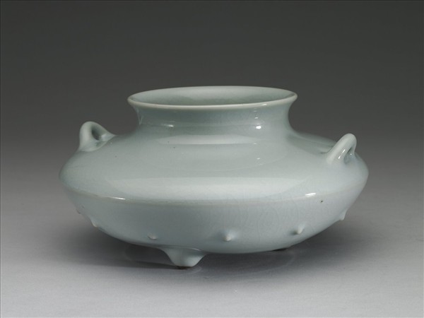 青瓷雙耳罐