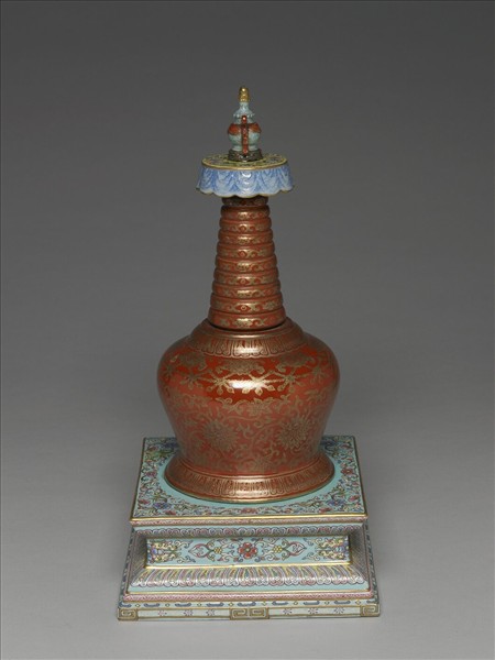 粉彩紅地描金花卉紋塔型龕