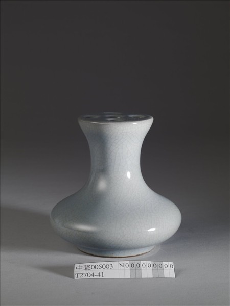 天藍釉五孔花插