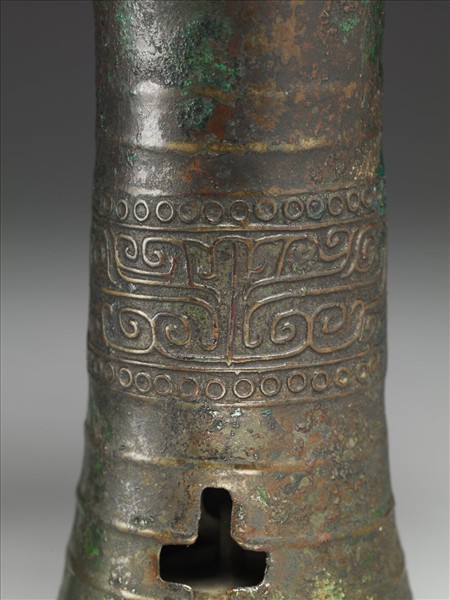 獸面紋鈴觚