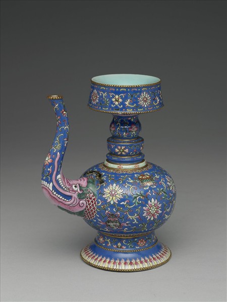 洋彩藍地番蓮紋奔巴壺