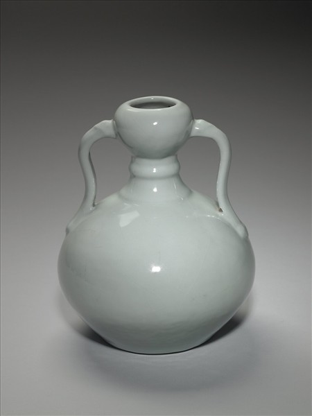 青瓷雙耳瓶