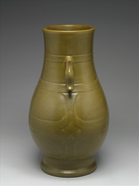 茶葉末釉獸耳壺