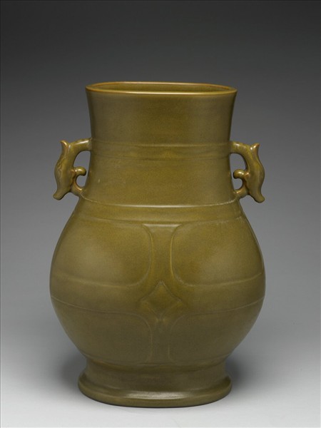 茶葉末釉獸耳壺