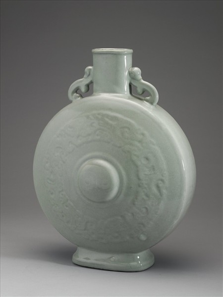青瓷龍紋雙耳扁壺