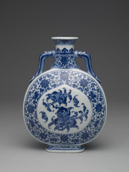 青花福壽紋雙耳扁壺