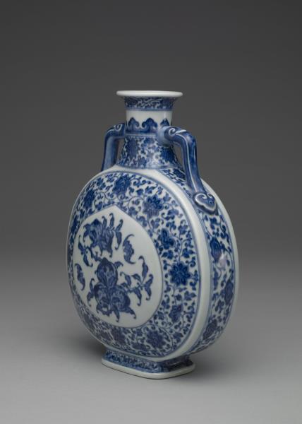 青花福壽紋雙耳扁壺