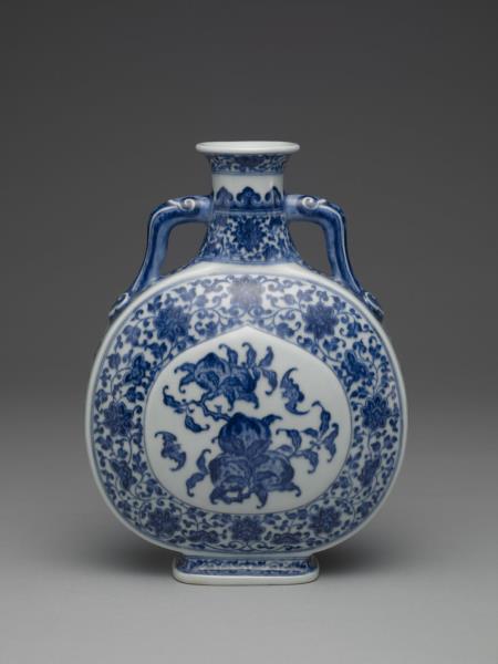 青花福壽紋雙耳扁壺