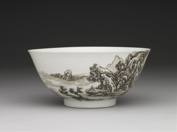 琺瑯彩赭墨山水碗