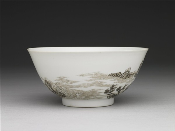 琺瑯彩赭墨山水碗