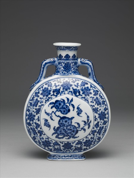 青花福壽紋雙耳扁壺