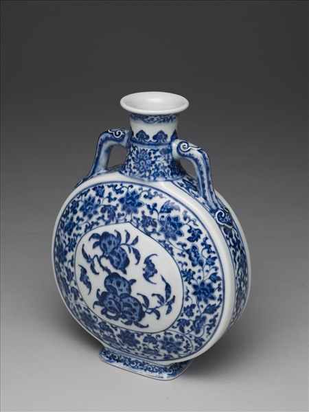 青花福壽紋雙耳扁壺