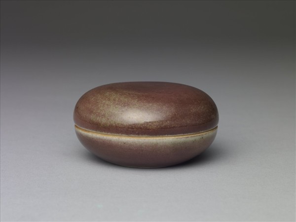 豇豆紅釉小盒