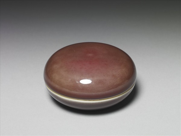 霽紅釉圓盒