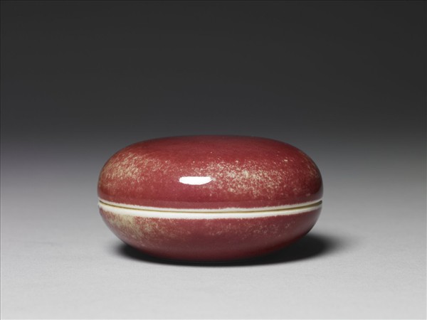 霽紅釉圓盒