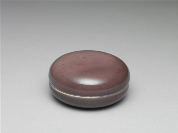 霽紅釉圓盒