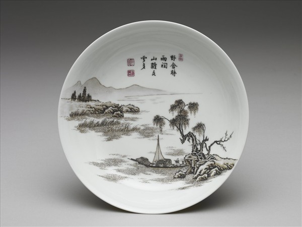 琺瑯彩黃地赭墨山水盤