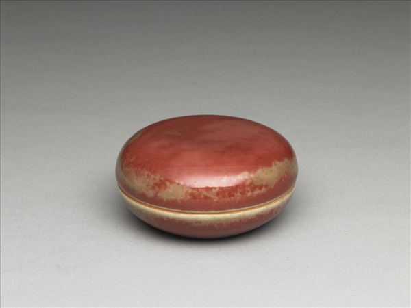 豇豆紅釉圓盒