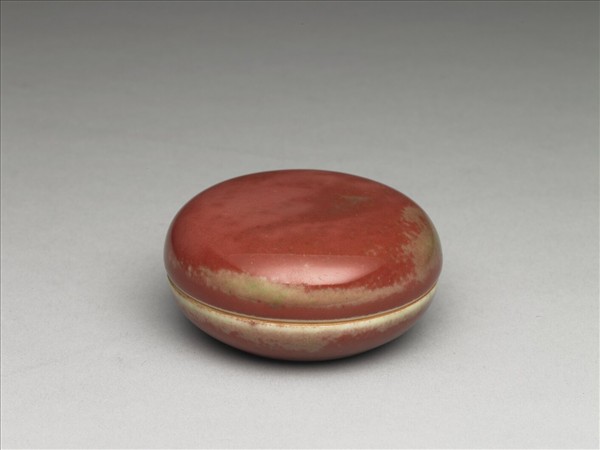 豇豆紅釉圓盒