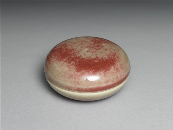 霽紅釉圓盒